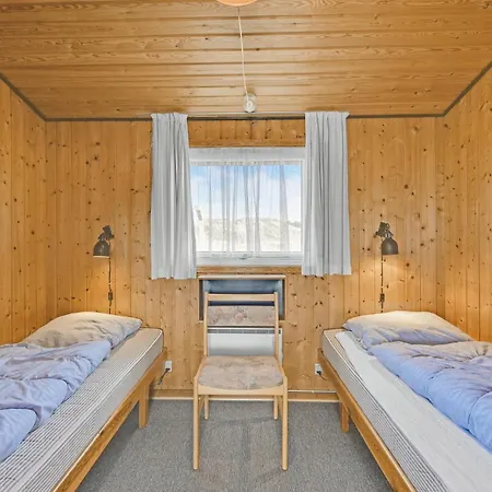 Semesterbostad 3 Bedroom Lovely Home In Ringkobing Ringkøbing